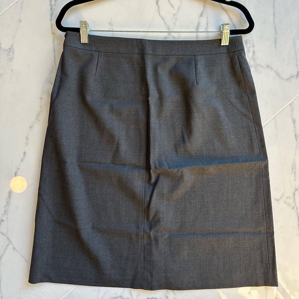 Theory skirt SZ 10 - Picture 2 of 10